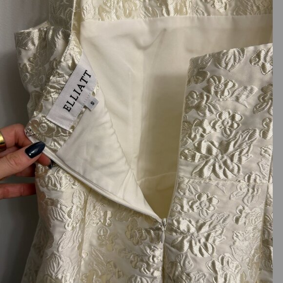 Galadirel Mini Dress in White (ELLIATT) - Picture 6 of 10